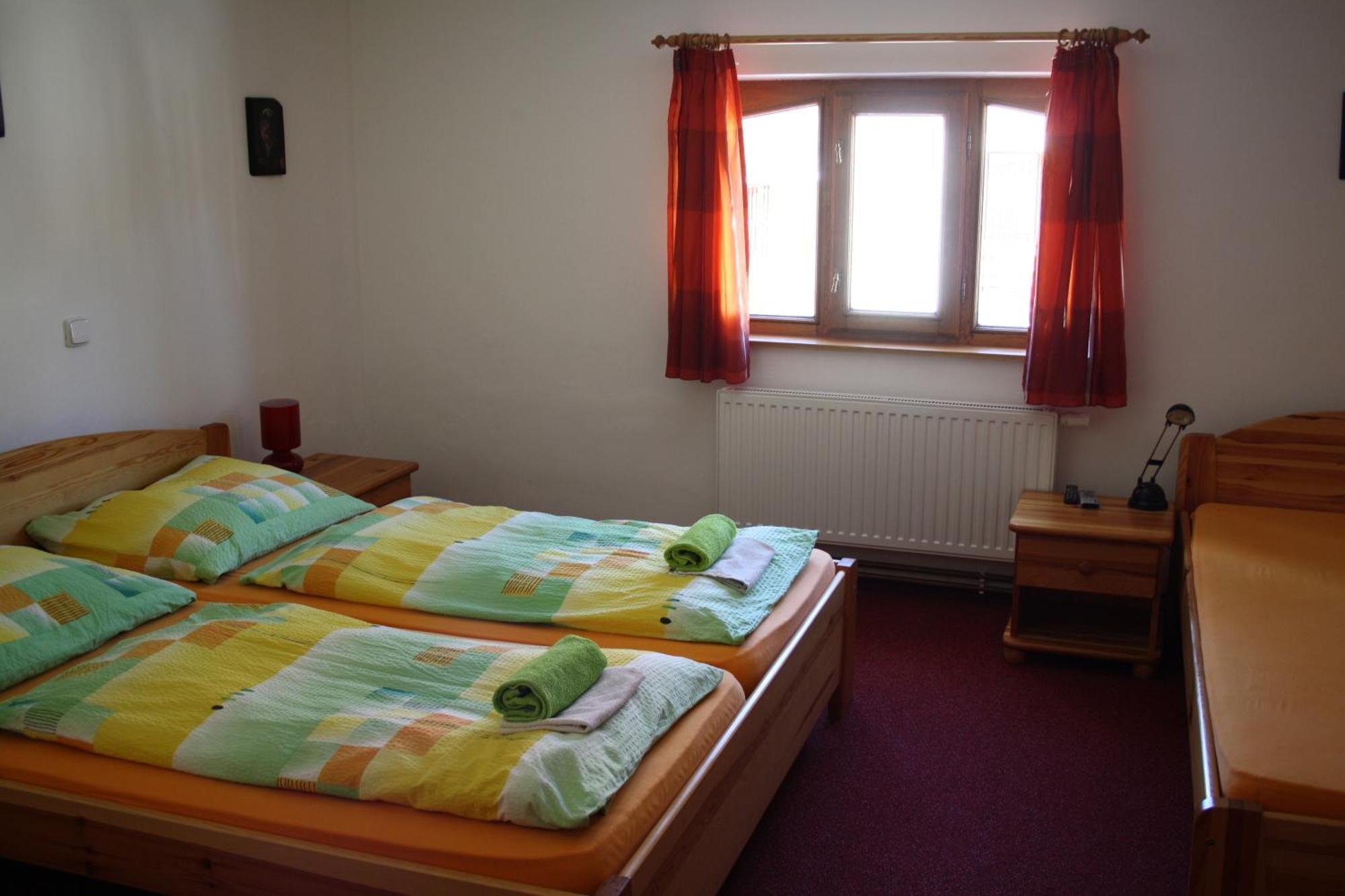 Penzion U Cerneho Potoka Nová Lhota Kamer foto