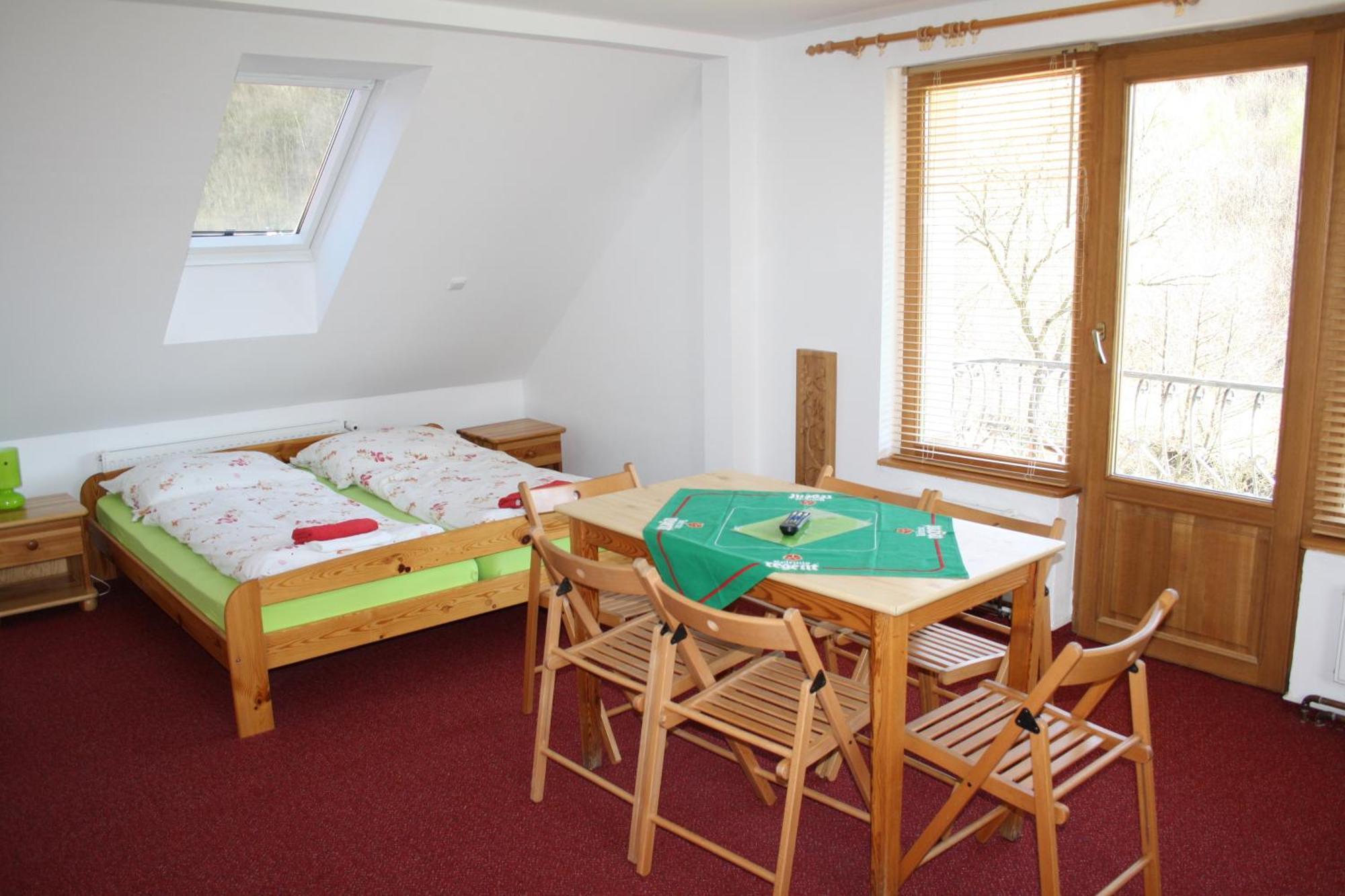 Penzion U Cerneho Potoka Nová Lhota Kamer foto